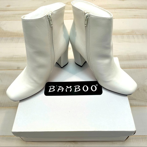 BAMBOO Shoes - Bamboo NIB Awake White Vegan Leather Side Zip Heeled Bootie Sz 9 Boots